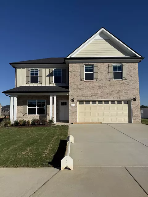 200 Streamflow Dr, Ashland City, TN 37015