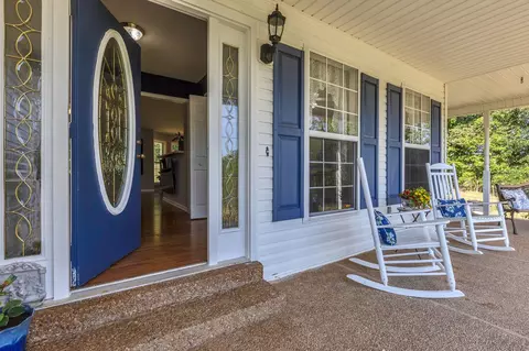 4291 Skelley Rd, Santa Fe, TN 38482