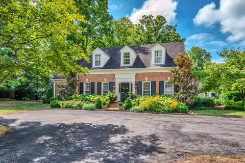 102 Hanover Sq, Nashville, TN 37215