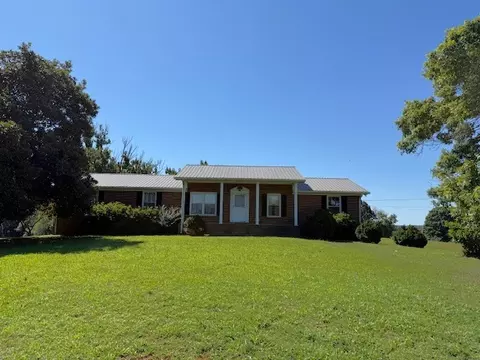 1785 Foster Rd, Mcminnville, TN 37110
