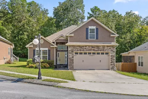 8650 Maple Valley Dr, Chattanooga, TN 37421