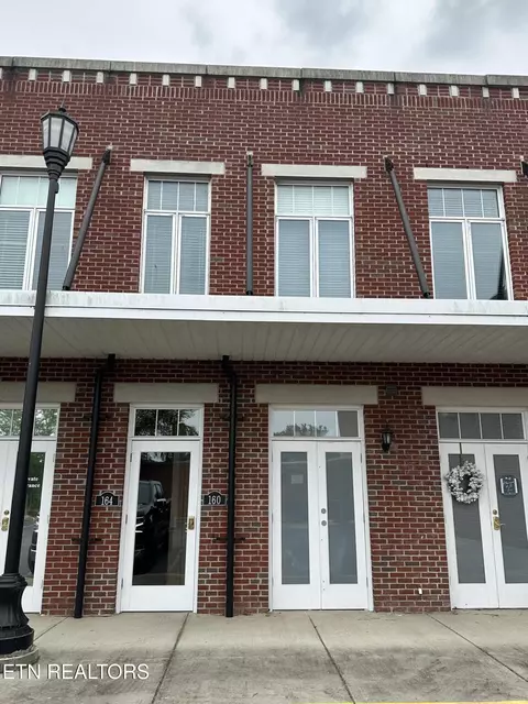 160 Market Street St, Kingston, TN 37763