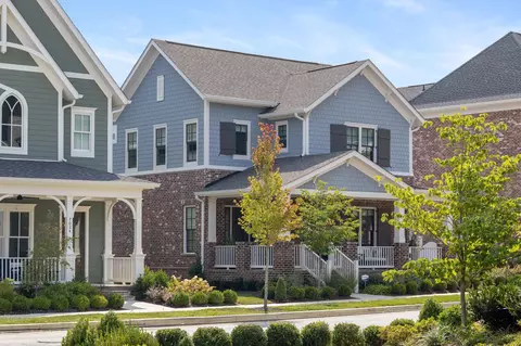 7018 Congress Dr, Franklin, TN 37064