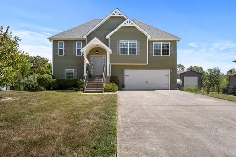 133 Sandis Ln, Palmyra, TN 37142