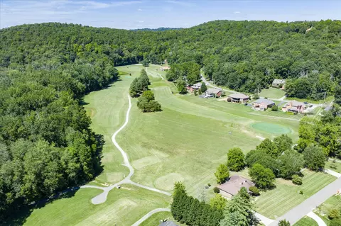 1500 N Plantation Dr, Cookeville, TN 38506