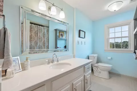 Bath - 5013 Baker Rd, Murfreesboro, TN 37129 photo 4 of 8