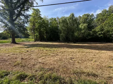 3239 Mud Cat Rd, Cedar Hill, TN 37032