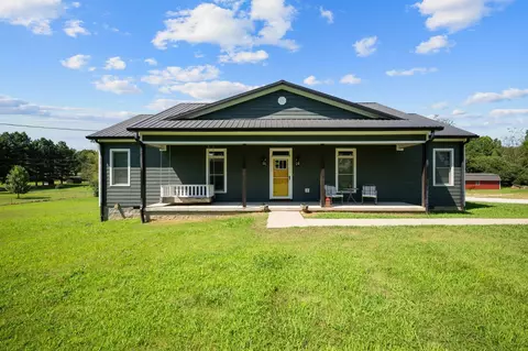 229 Pleasant View Rd, White Bluff, TN 37187