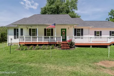 124 Mossey Creek Dr, Kingston, TN 37763
