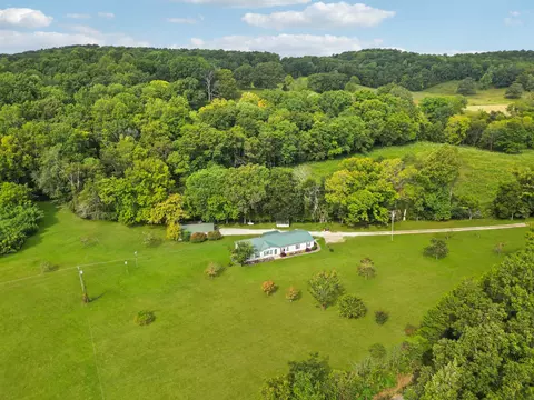 1765 Williamson Branch Rd, Vanleer, TN 37181
