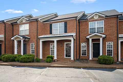 213 Stewarts Landing Cir, Smyrna, TN 37167
