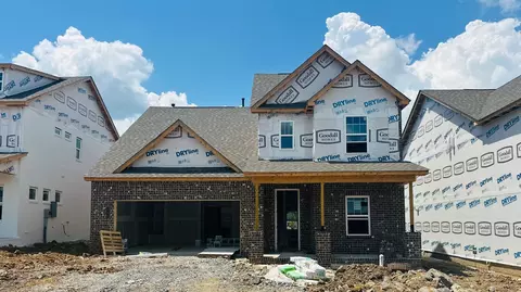 483 Triple Crown Cir, Gallatin, TN 37066