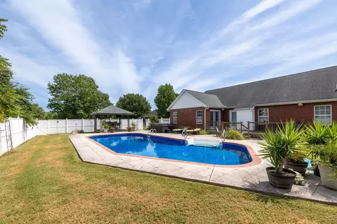 111 Cannock Ct, Murfreesboro, TN 37129