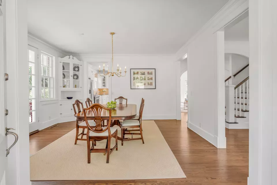 Dining - 1709 Bonner Ave, Nashville, TN 37215 photo 1 of 3