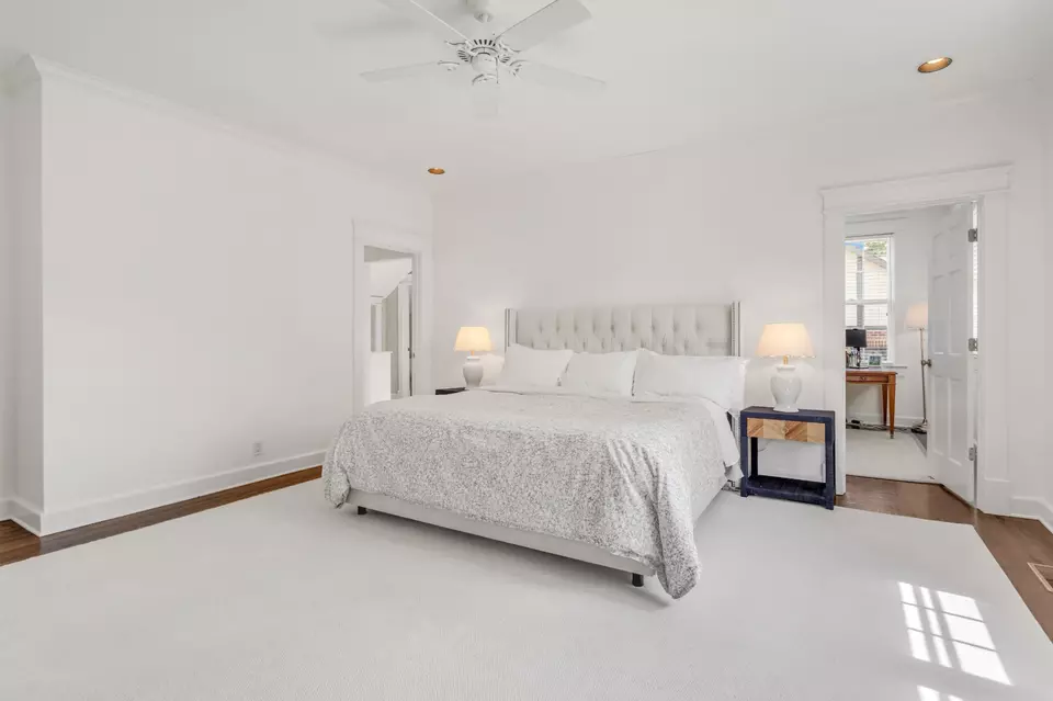 Bedroom - 1709 Bonner Ave, Nashville, TN 37215 photo 4 of 9