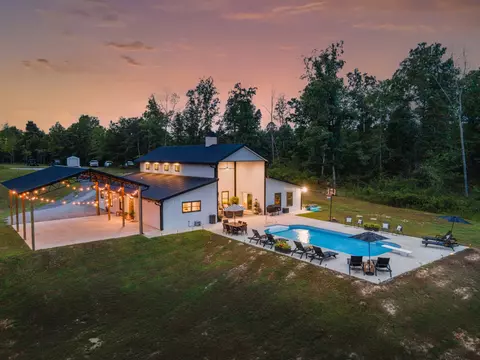 3340 Highway 230 W, Nunnelly, TN 37137