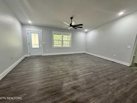120 Edwards Ct, Grimsley, TN 38565 photo 7