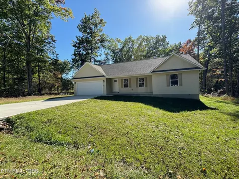 3058 Niska Dr, Crossville, TN 38572