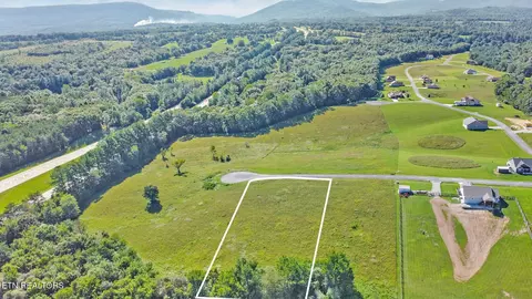 0 Lot 40 Estate Ln, Crossville, TN 38555
