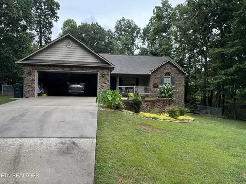 237 Satsuma Dr, Crossville, TN 38555