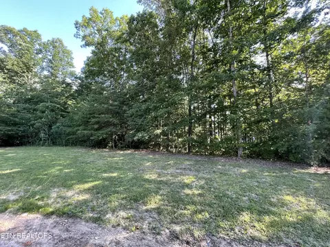 139 Hayden Ln, Clarkrange, TN 38553 photo 2