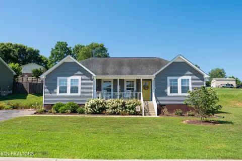129 Rivercrest Cir, Carthage, TN 37030