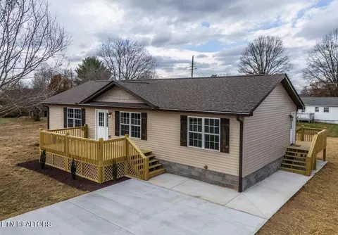 560 Tenth St, Crossville, TN 38555