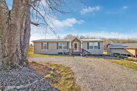 4725 Creston Rd, Crossville, TN 38571