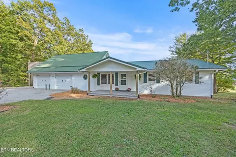 7259 Plateau Rd, Crossville, TN 38571