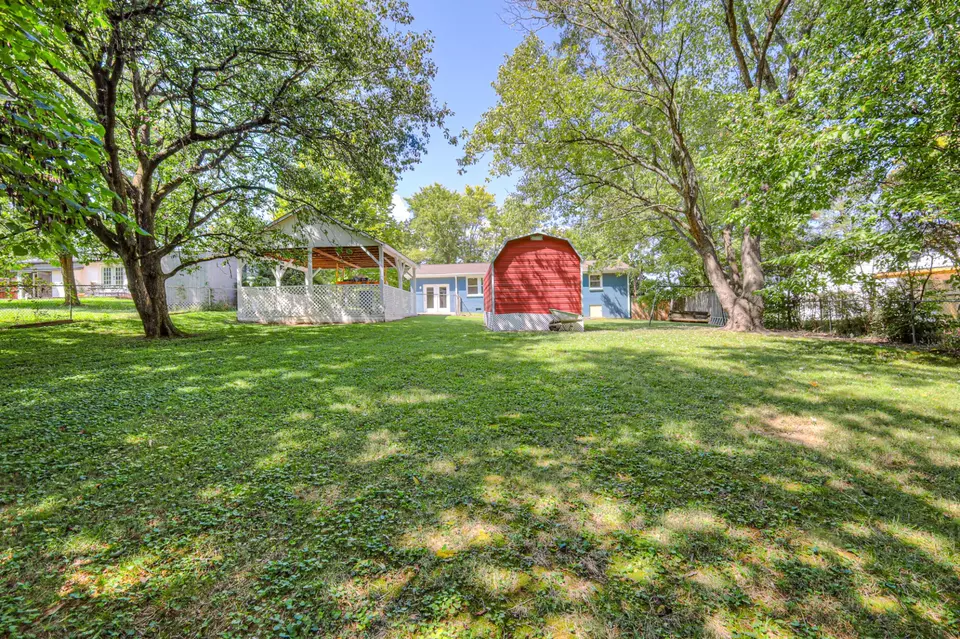 Exterior - 403 Kinhawk Dr, Nashville, TN 37211 photo 10 of 12