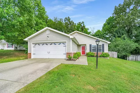 7222 Hidden Lake Dr, Fairview, TN 37062