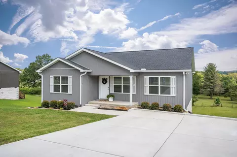 Exterior - 64 Pine Ave, Morrison, TN 37357 photo 2 of 5