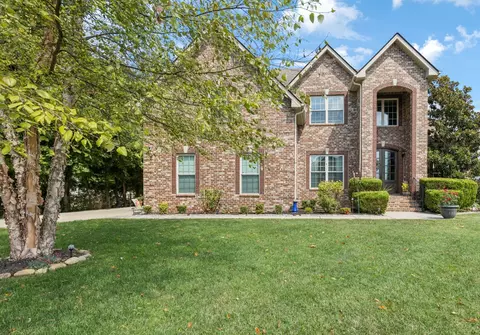 735 Mack Ct, Murfreesboro, TN 37130
