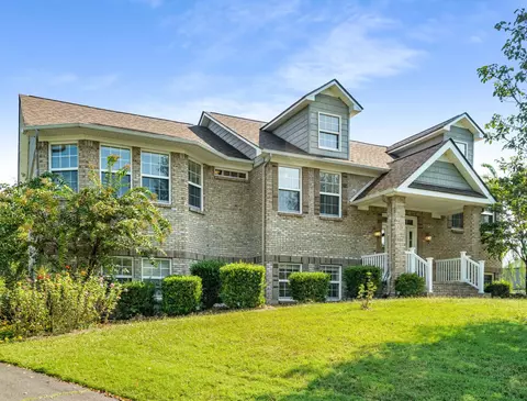 321 Burr Oak Ct, Spring Hill, TN 37174