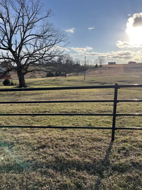 2000 Linwood Rd, Watertown, TN 37184