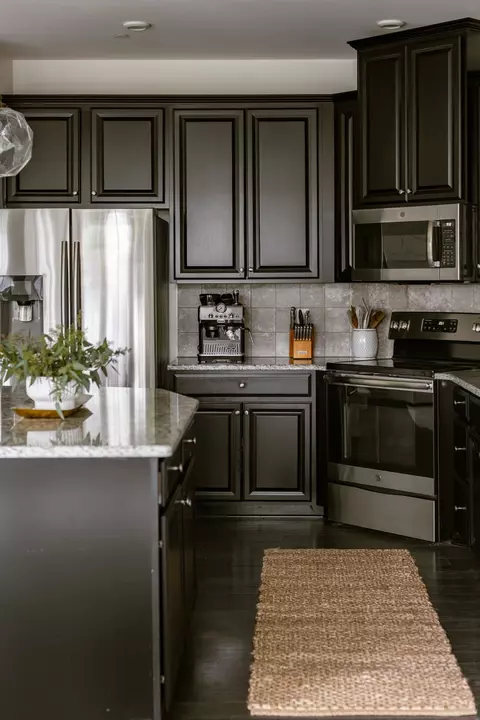 Kitchen - 2012 Oglethorpe Dr, Franklin, TN 37064 photo 7 of 7