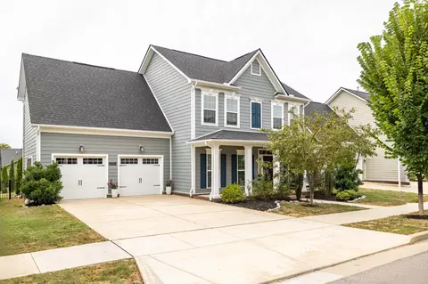 Exterior - 2012 Oglethorpe Dr, Franklin, TN 37064 photo 2 of 19