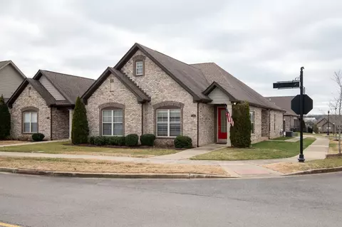 1120 S Mcmahan Dr, Gallatin, TN 37066