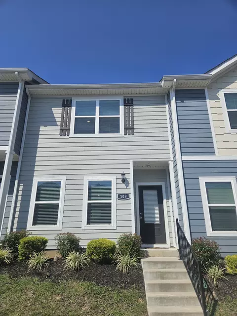 109 David Bolin Dr, La Vergne, TN 37086