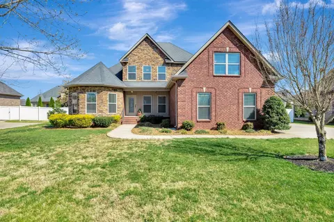 2726 Wynthrope Hall Dr, Murfreesboro, TN 37129
