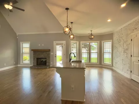 Living - 5120 Prickly Pine Pl, Murfreesboro, TN 37129 photo 8 of 13