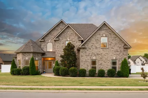 5120 Prickly Pine Pl, Murfreesboro, TN 37129