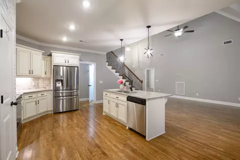 Entry Way - 5120 Prickly Pine Pl, Murfreesboro, TN 37129 photo 7 of 20