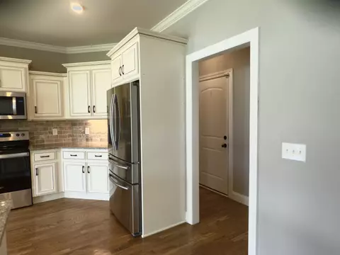 Entry Way - 5120 Prickly Pine Pl, Murfreesboro, TN 37129 photo 8 of 20