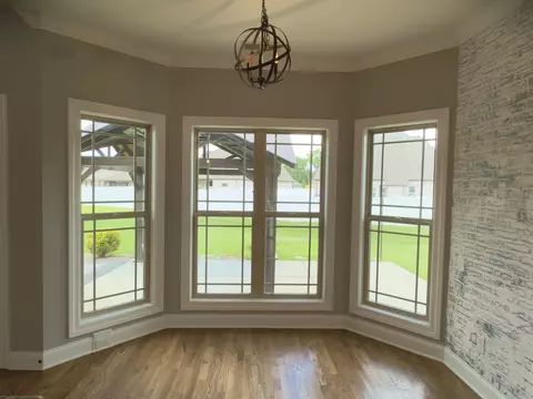 Living - 5120 Prickly Pine Pl, Murfreesboro, TN 37129 photo 9 of 13