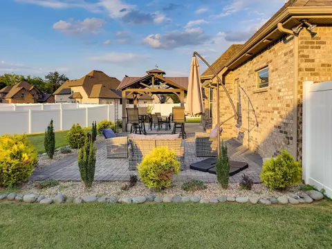 Exterior - 5120 Prickly Pine Pl, Murfreesboro, TN 37129 photo 9 of 10