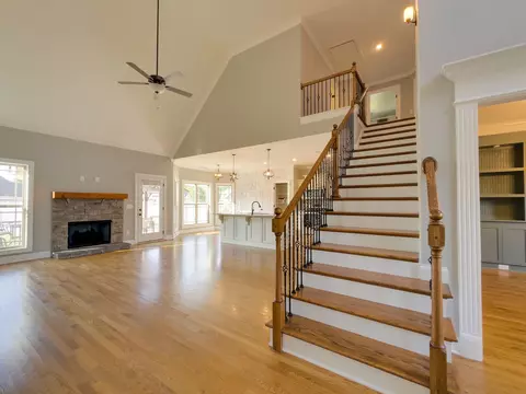 Living - 5120 Prickly Pine Pl, Murfreesboro, TN 37129 photo 6 of 13