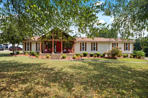 108 Countryside Dr, Hendersonville, TN 37075
