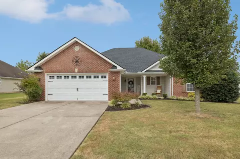 306 Providence Dr, Lebanon, TN 37087