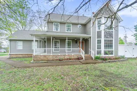 8517 Creek Stone Dr, Chattanooga, TN 37421